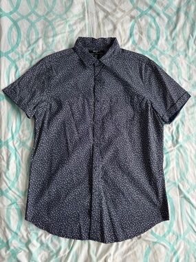 Forever 21 Men's Navy Button-Down Shirt with White Micro Floral